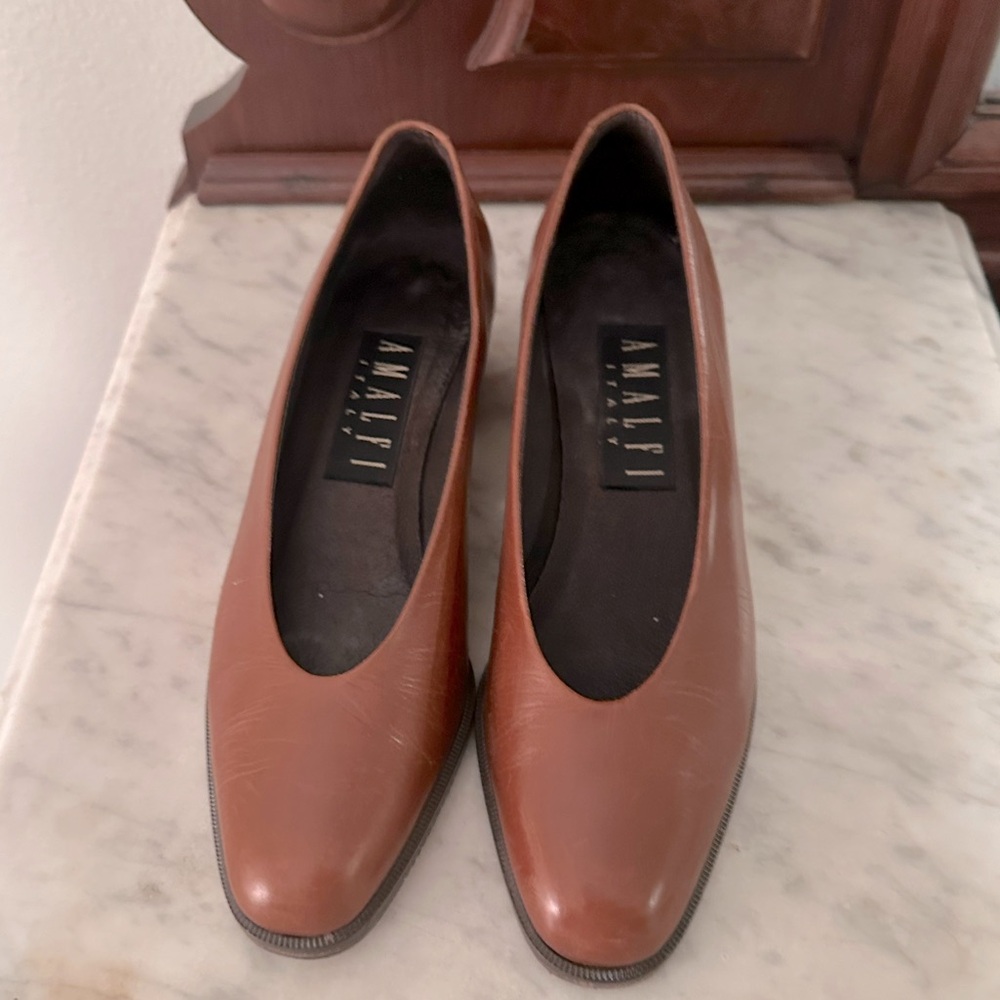 Women’s 7AA leather Amalfi heels